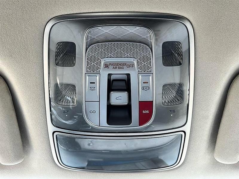 Genesis GV70  2025