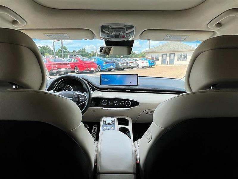 Genesis GV70  2025