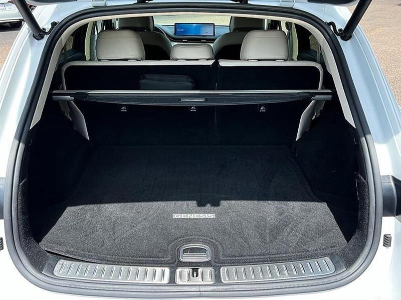 Genesis GV70  2025