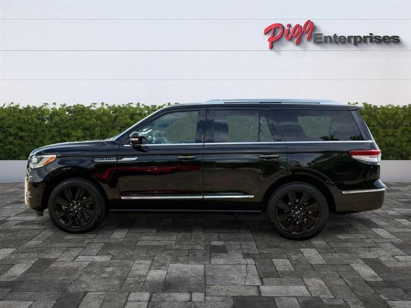 Lincoln Navigator  2022