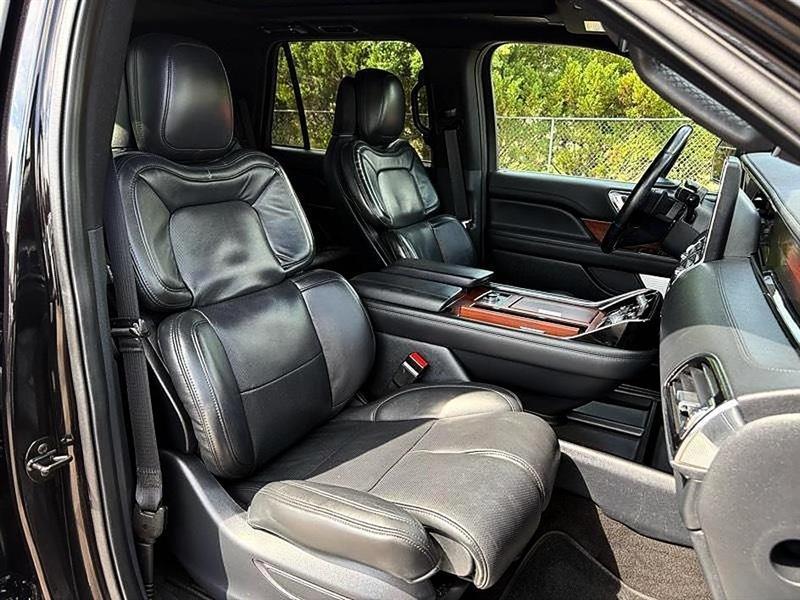 Lincoln Navigator  2022