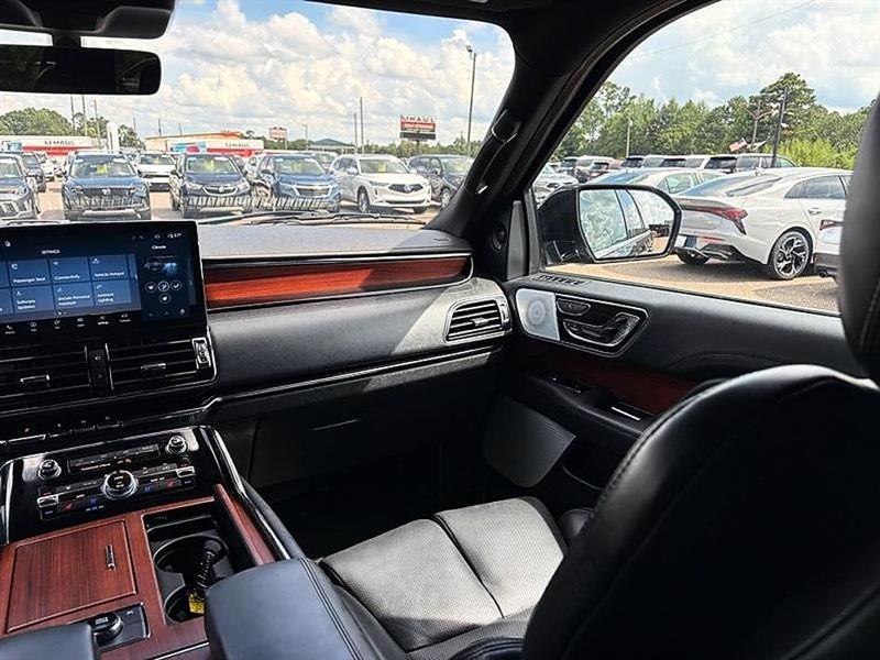 Lincoln Navigator  2022