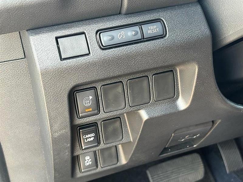 Nissan Frontier  2025