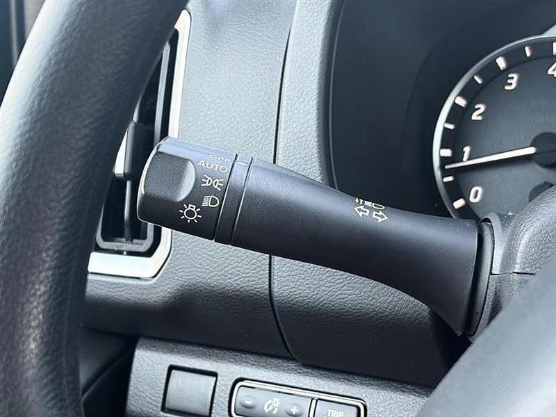 Nissan Frontier  2025