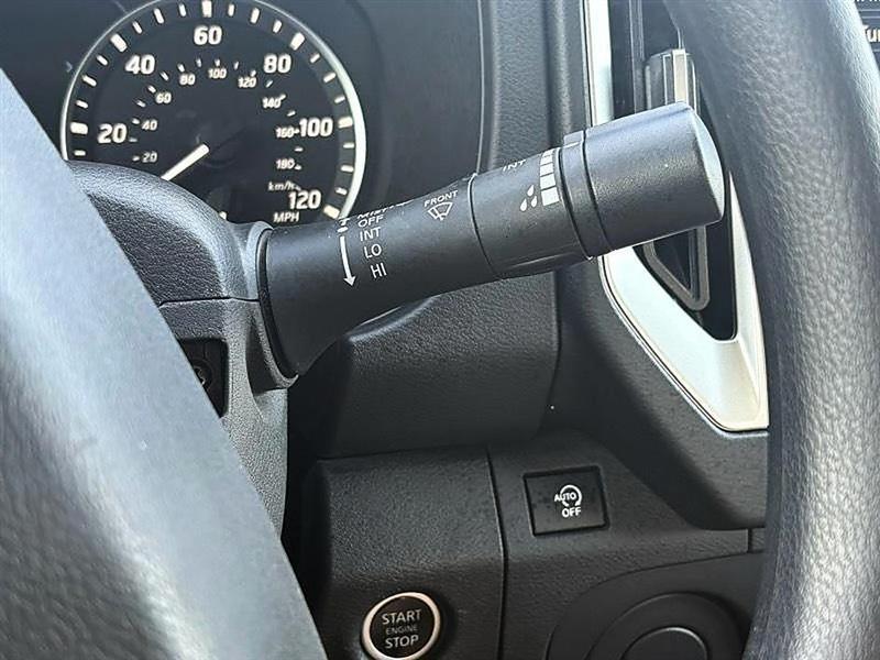 Nissan Frontier  2025