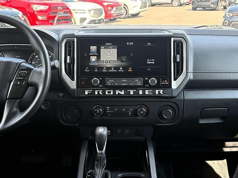 Nissan Frontier  2025
