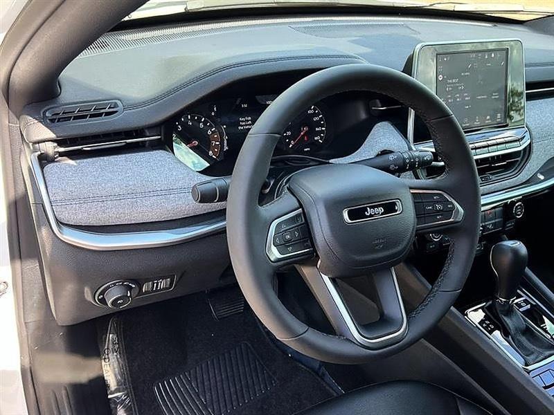Jeep Compass Latitude 4WD 2026