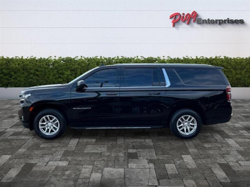 Chevrolet Suburban  2022