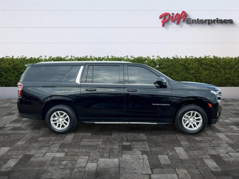 Chevrolet Suburban  2022