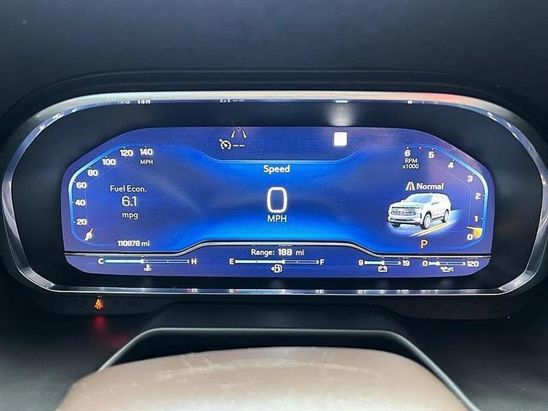 Chevrolet Suburban  2022