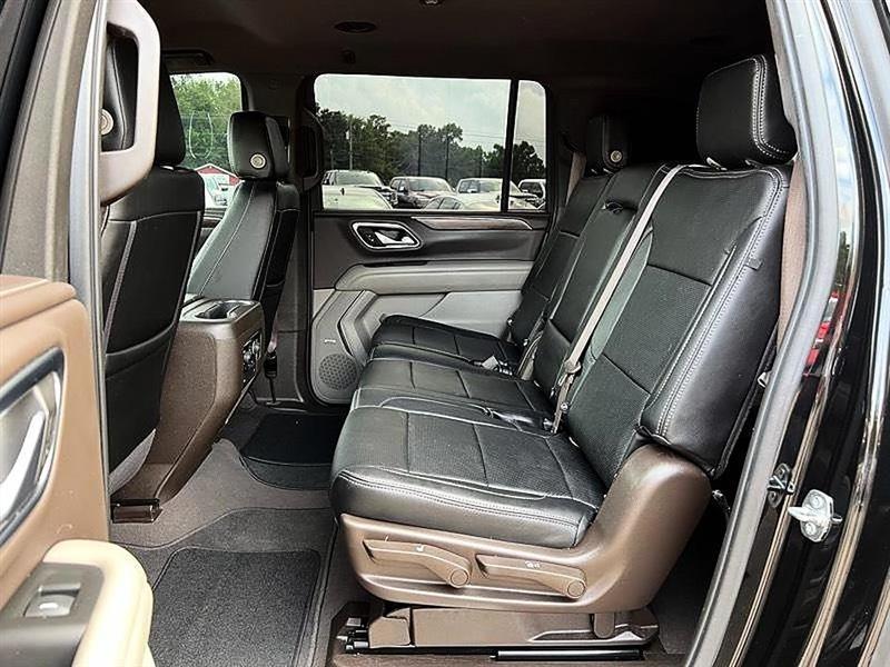Chevrolet Suburban  2022