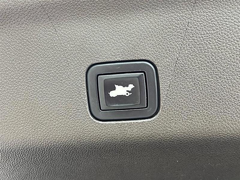 Chevrolet Suburban  2022