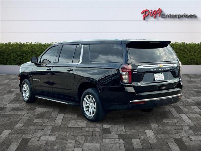 Chevrolet Suburban  2022