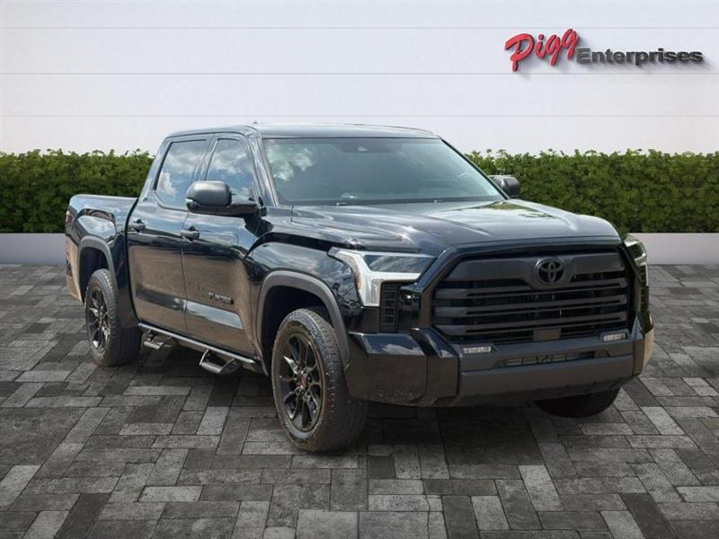 Toyota Tundra  2025