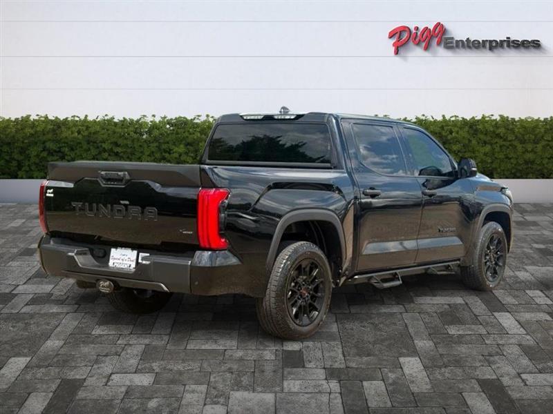 Toyota Tundra  2025