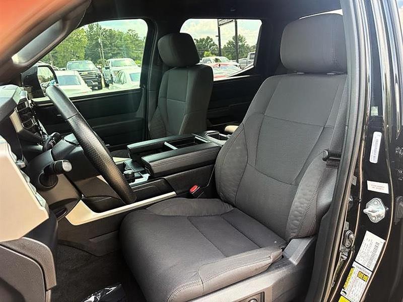 Toyota Tundra  2025