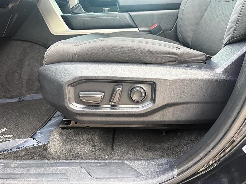 Toyota Tundra  2025