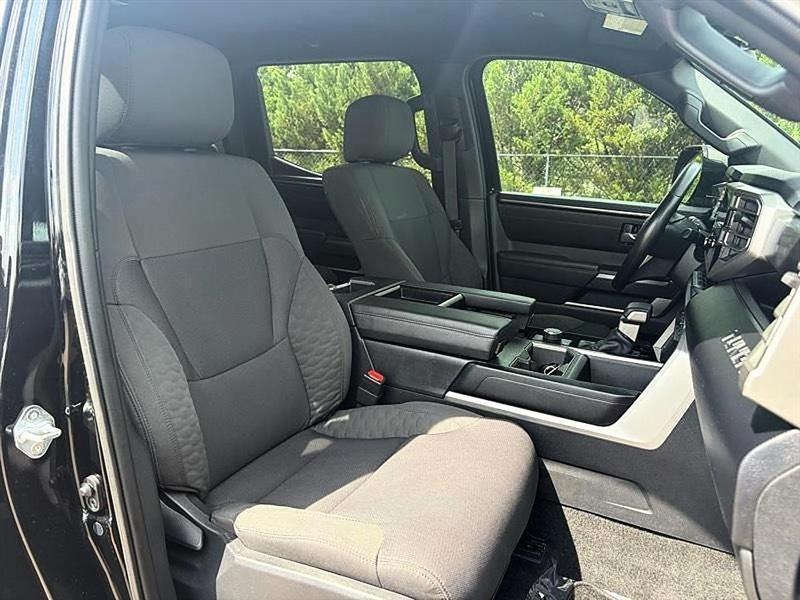 Toyota Tundra  2025