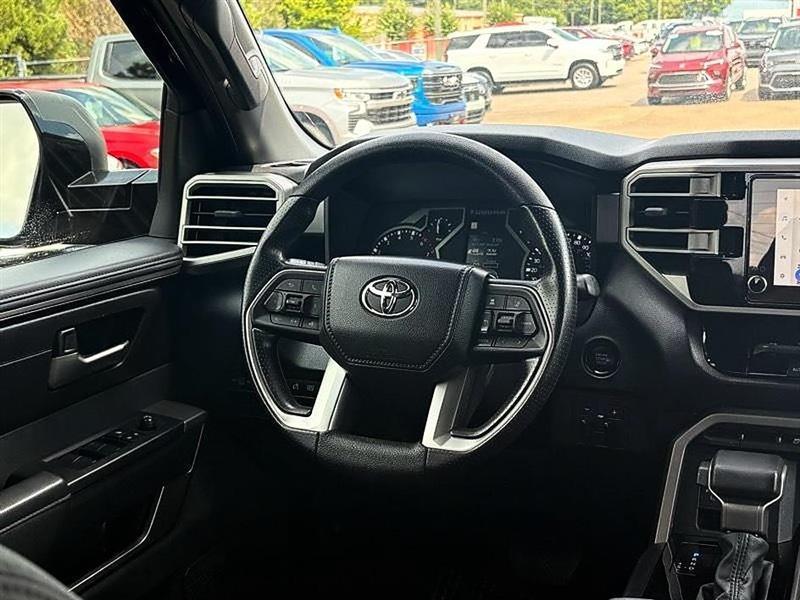 Toyota Tundra  2025