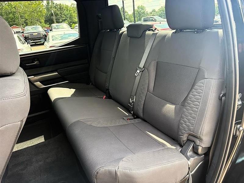 Toyota Tundra  2025