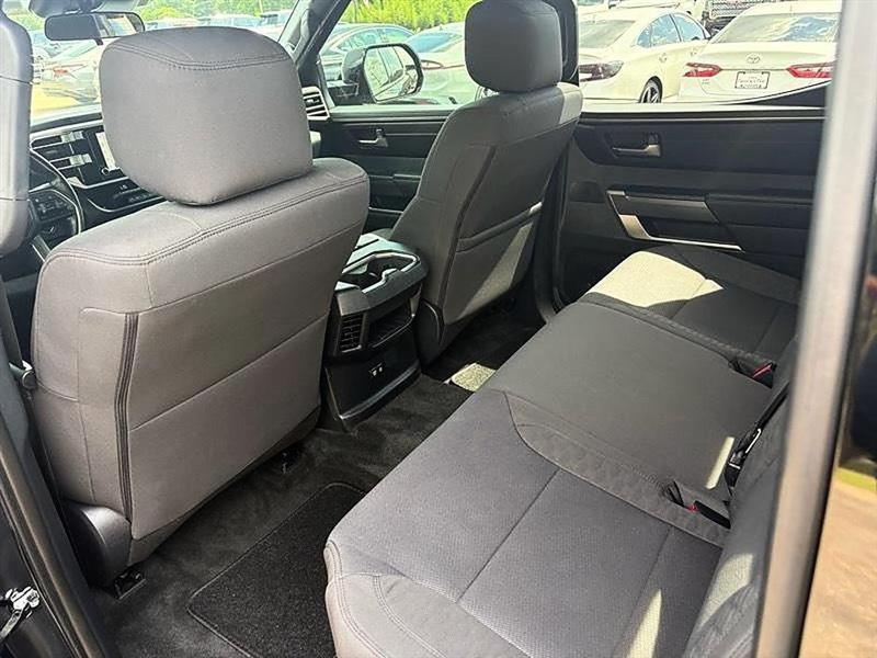 Toyota Tundra  2025