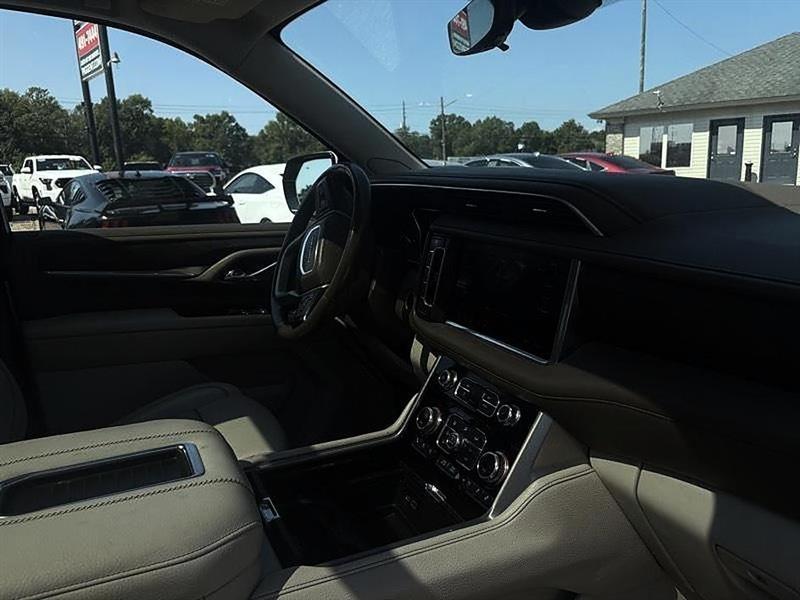 GMC Yukon XL  2021