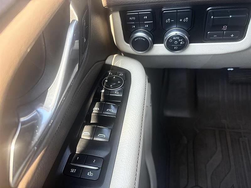 GMC Yukon XL  2021