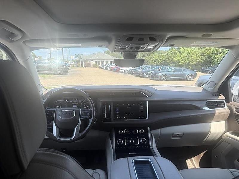 GMC Yukon XL  2021