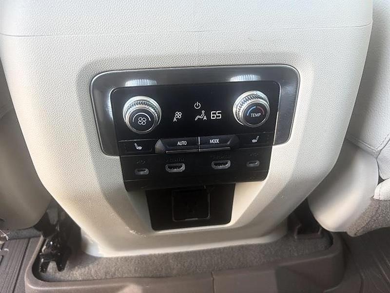 GMC Yukon XL  2021
