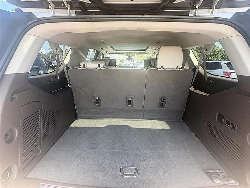 GMC Yukon XL  2021