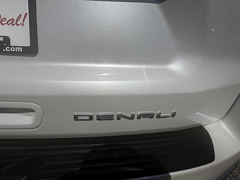 GMC Yukon XL  2021