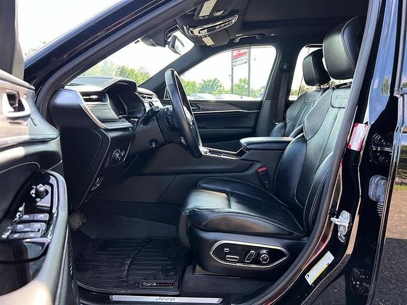 Jeep Grand Cherokee  2021