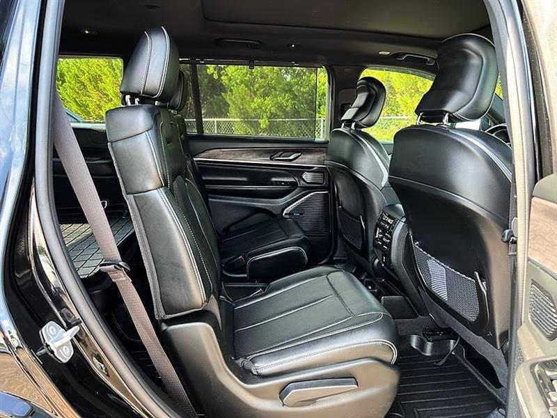 Jeep Grand Cherokee  2021