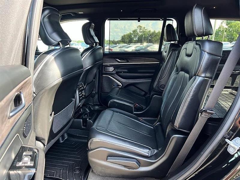 Jeep Grand Cherokee  2021