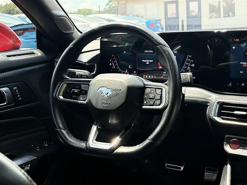 Ford Mustang  2024
