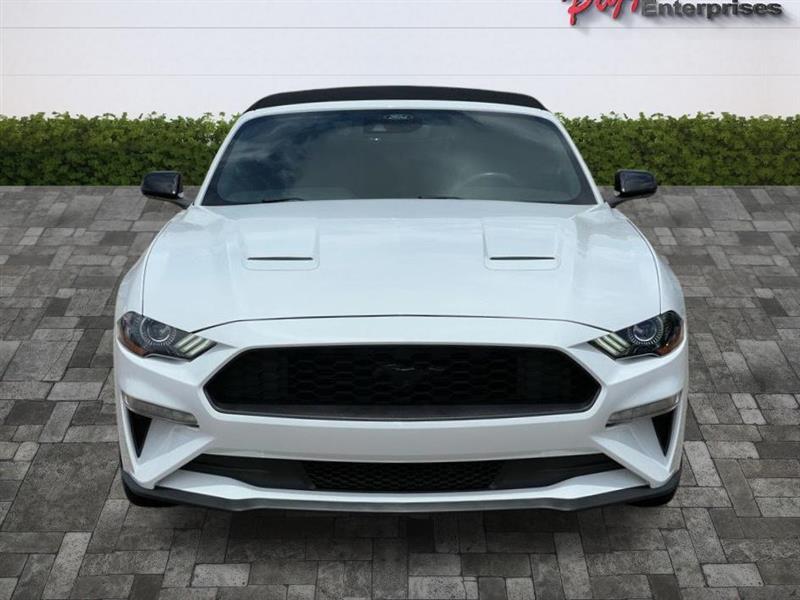 Ford Mustang  2022