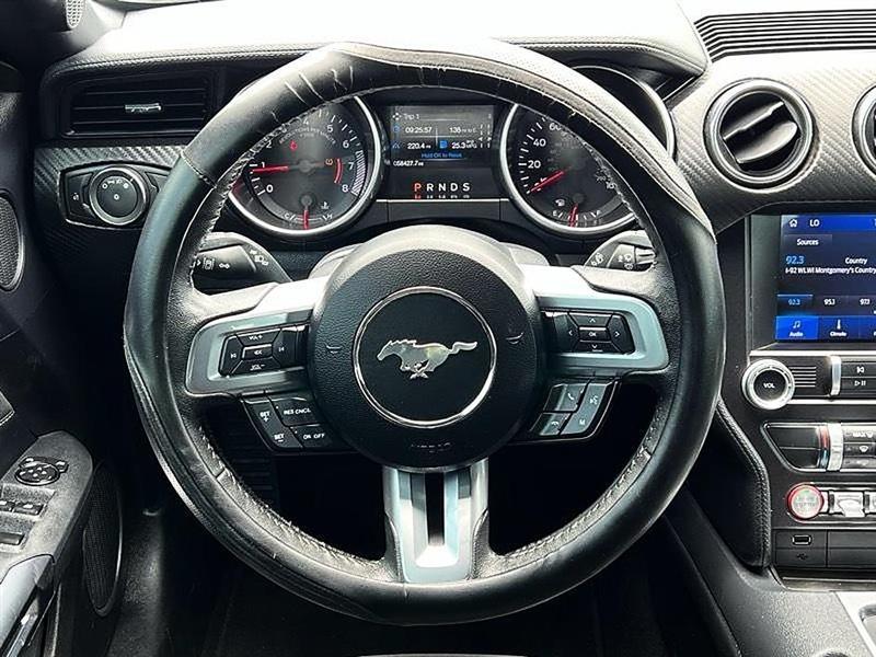 Ford Mustang  2022