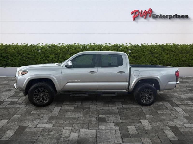 Toyota Tacoma  2021