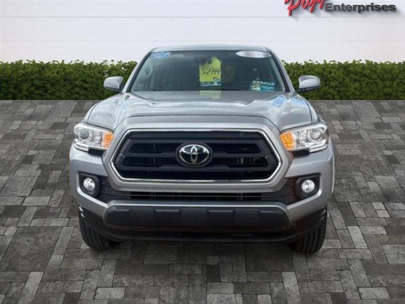 Toyota Tacoma  2021