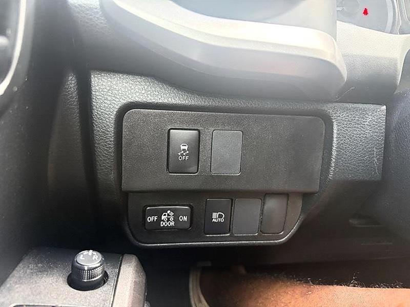 Toyota Tacoma  2021