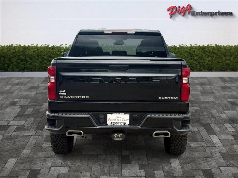 Chevrolet Silverado 1500  2024
