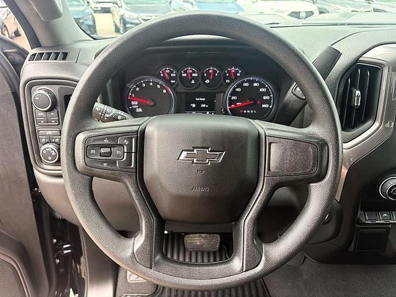 Chevrolet Silverado 1500  2024