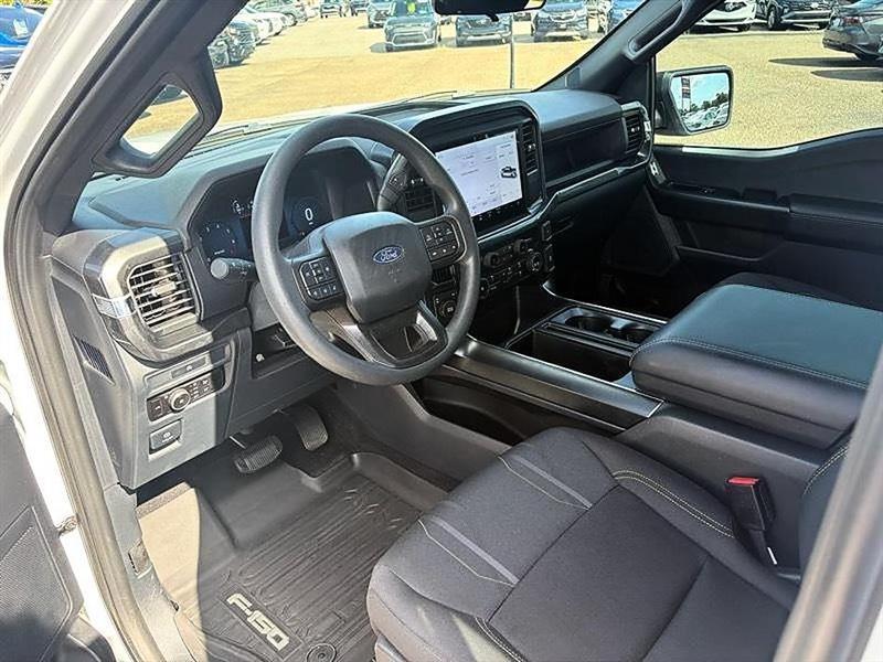 Ford F-150  2025