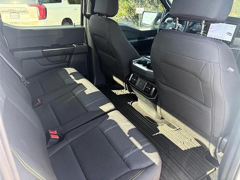 Ford F-150  2025