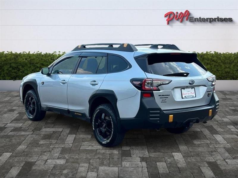 Subaru Outback  2022