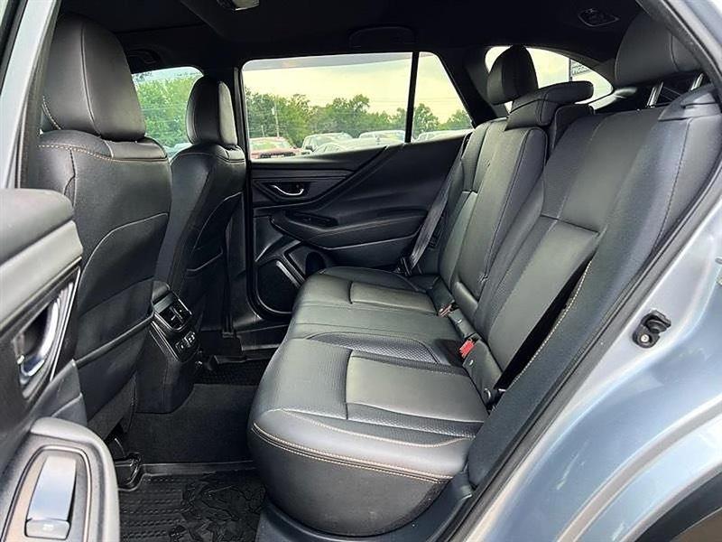 Subaru Outback  2022