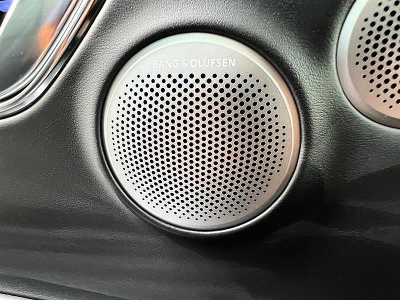 Genesis GV80  2025
