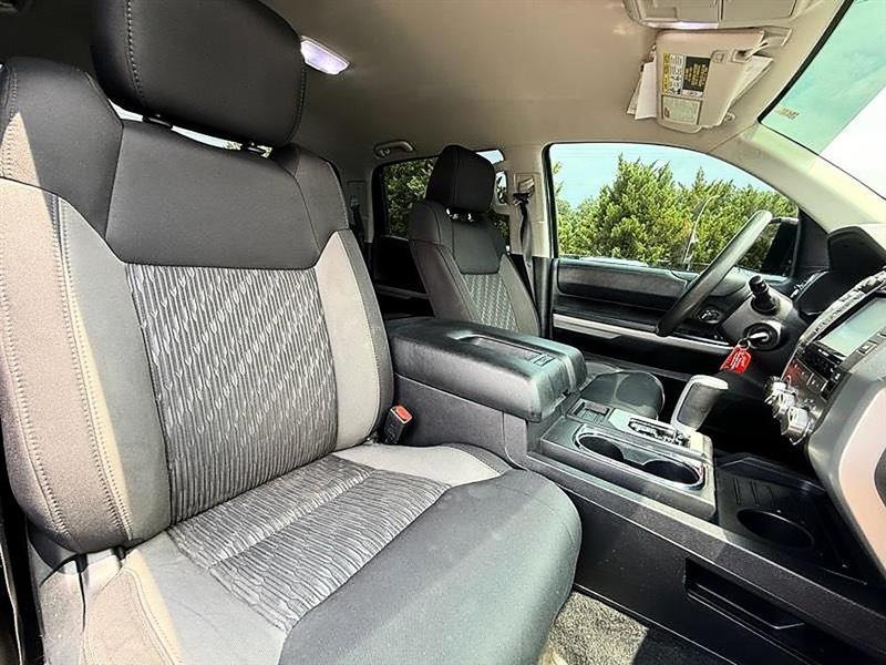 Toyota Tundra  2019