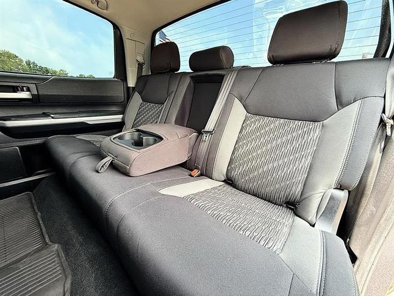 Toyota Tundra  2019