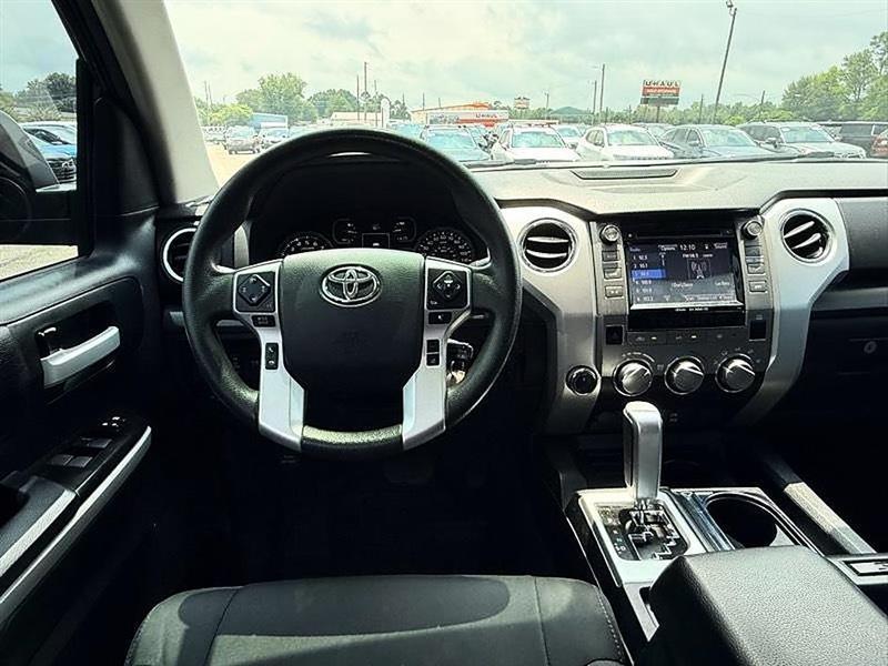 Toyota Tundra  2019
